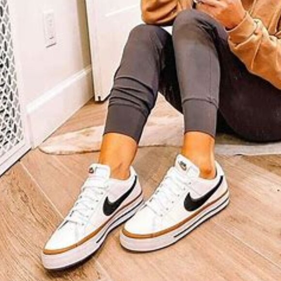 Nike Court Legacy Lift platform Shoes - Picture 4 of 15